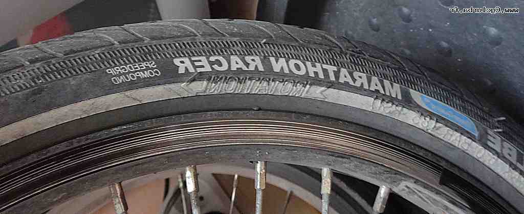 Comment trouver le sens de rotation d'un pneu?