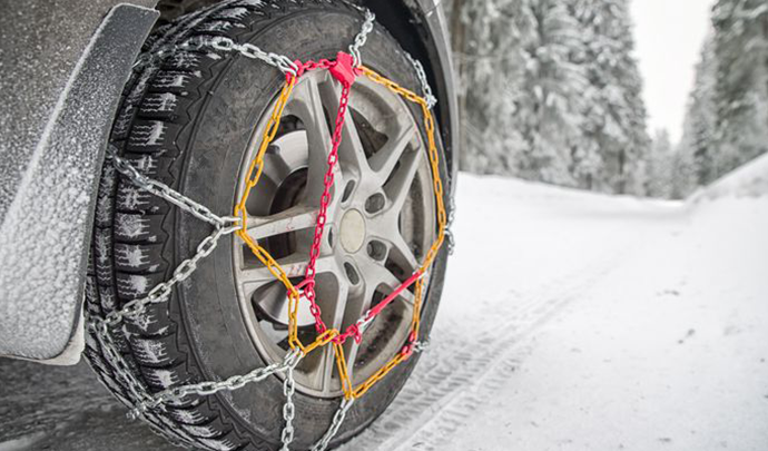 Quelle vitesse avec des pneus neige?
