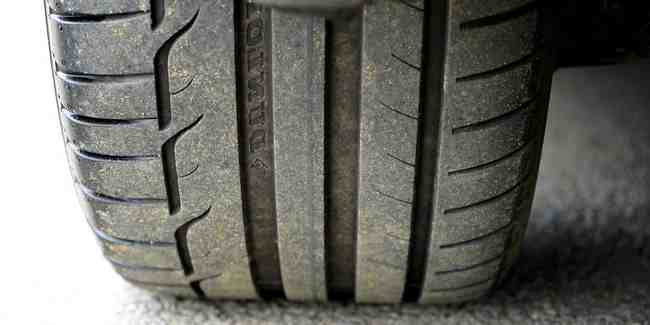 Comment reconnaître un pneu neuf ?